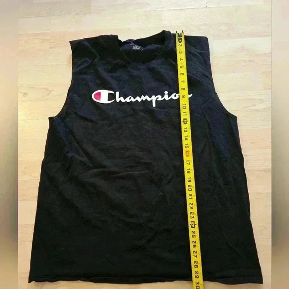 Champion tank top size 2xl - Picture 4 of 6
